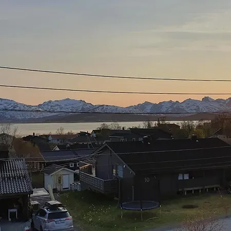 Mountain View, Free Parking, Close To Nature! *