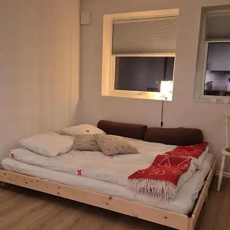 Mountain View, Free Parking, Close To Nature!